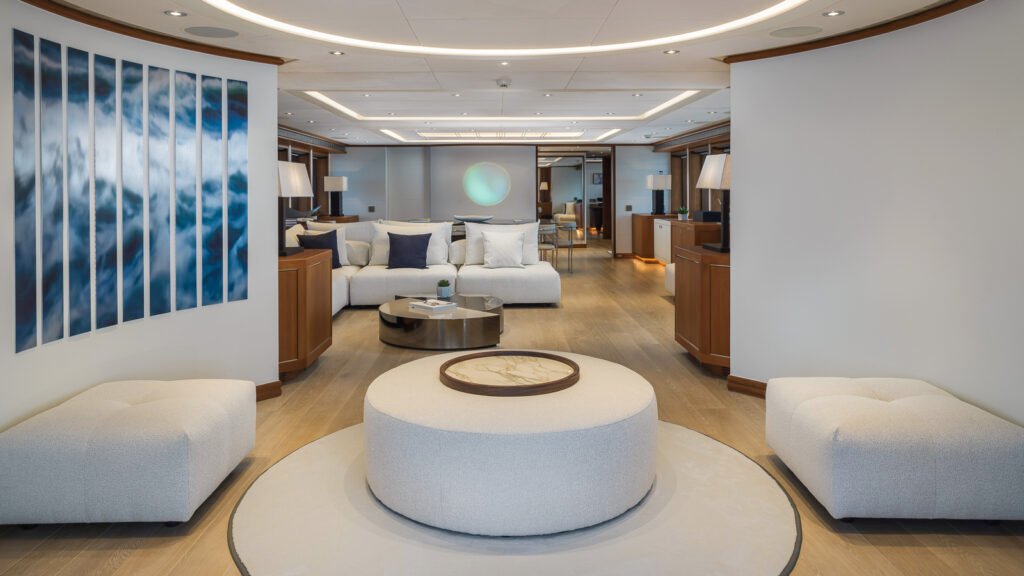 Motor yacht TALIA, 44m Heesen (view 23)