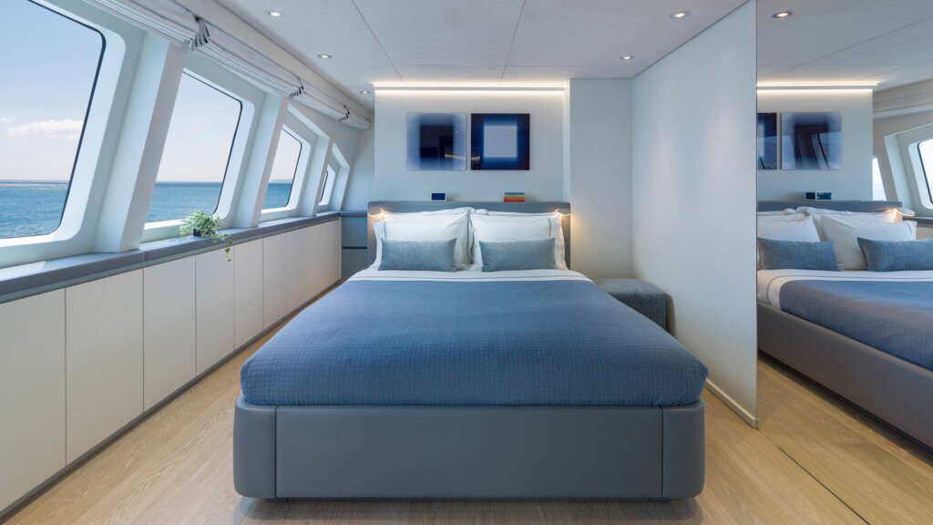Motor yacht TALIA, 44m Heesen (view 37)