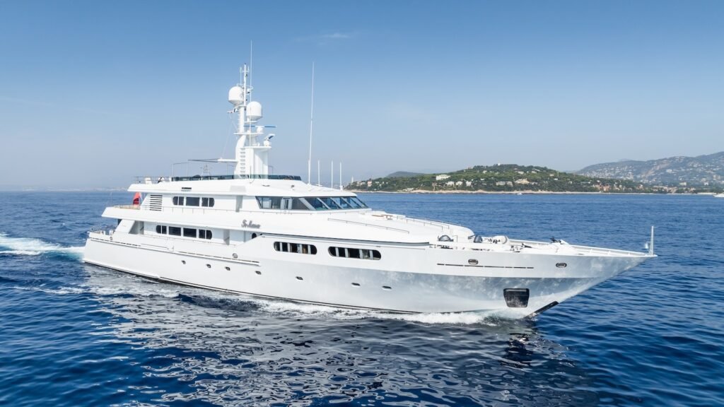 TE MANU - Codecasa 49m charter yacht, image 01