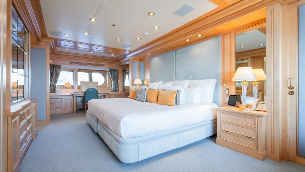 TE MANU - Codecasa 49m charter yacht, image 35