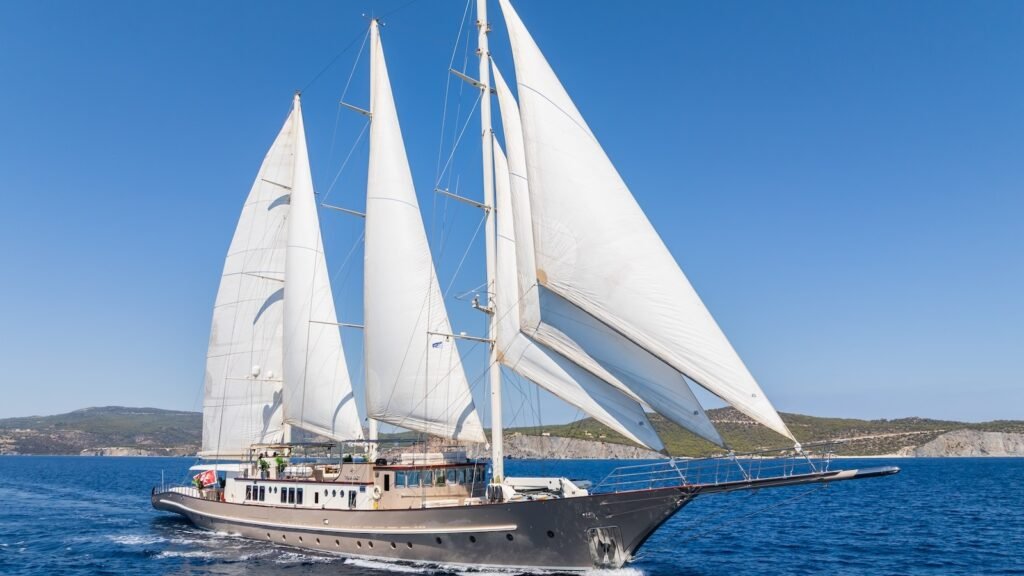 THE LANGLEY - Aegean Yacht 62m charter yacht, image 01