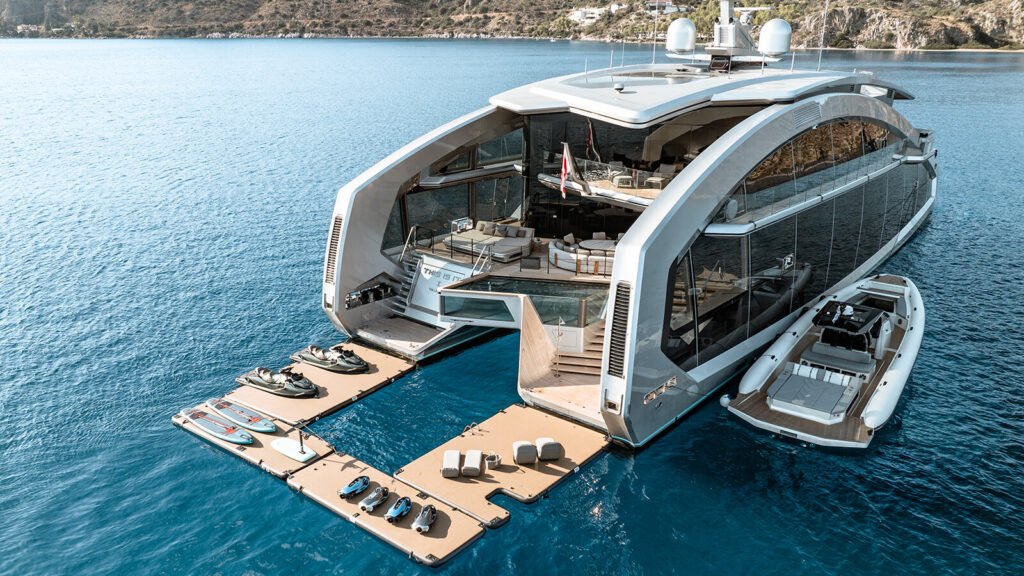 Motor catamaran THIS IS IT, 43.5m Tecnomar (view 6)