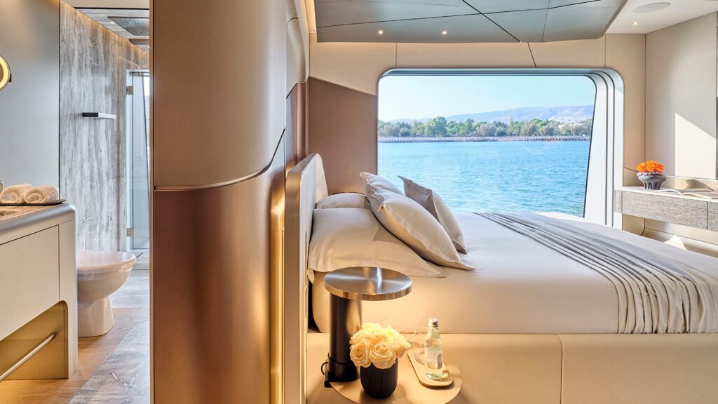 Motor catamaran THIS IS IT, 43.5m Tecnomar (view 28)