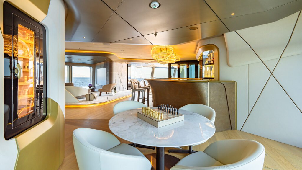 Motor catamaran THIS IS IT, 43.5m Tecnomar (view 33)