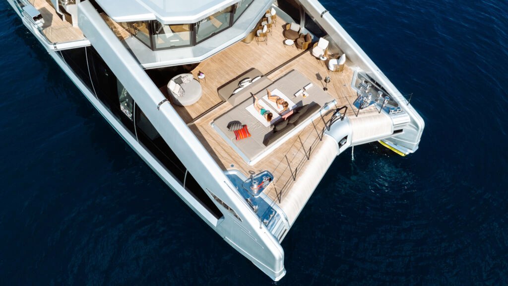 Motor catamaran THIS IS IT, 43.5m Tecnomar (view 36)