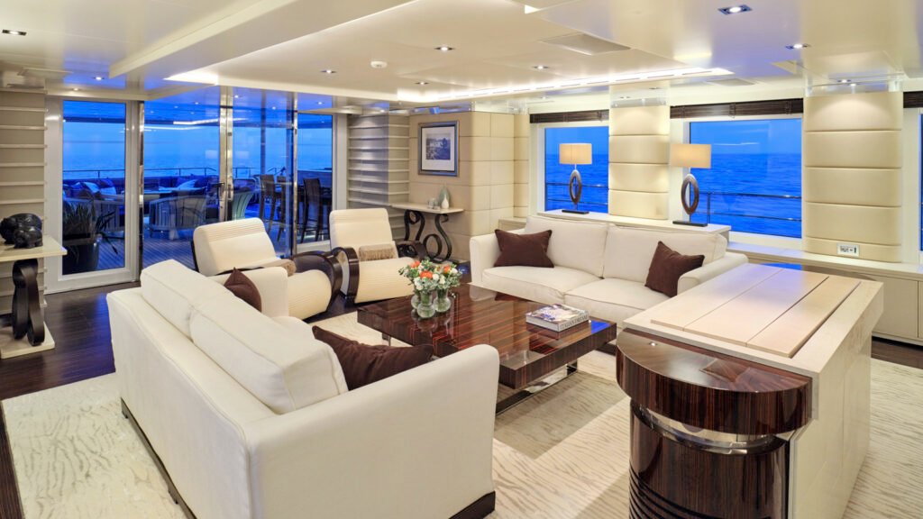 Motor yacht TIMBUKTU, 42m Baglietto (view 10)
