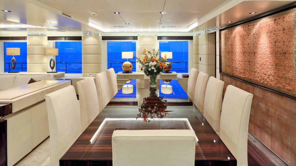 Motor yacht TIMBUKTU, 42m Baglietto (view 13)