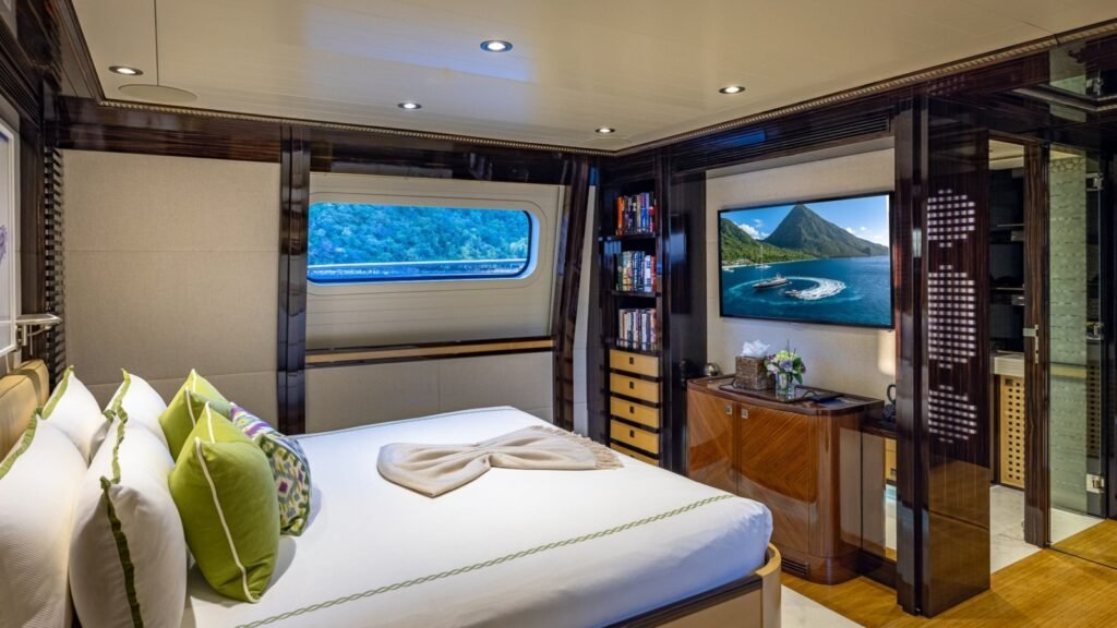 Vesper - Master suite