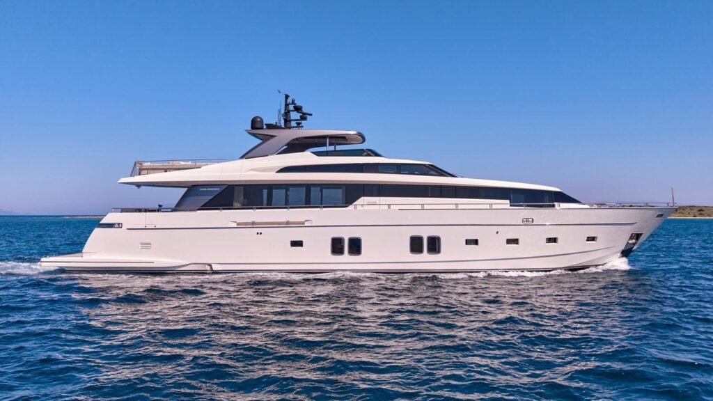 Sanlorenzo charter yacht, view from the water in Caribbean