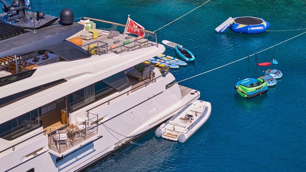 WOMBAT, 32m Sanlorenzo charter yacht - exterior view