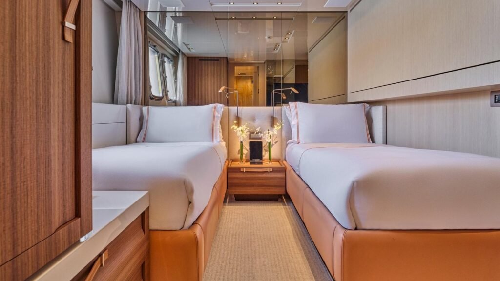 WOMBAT, 32m Sanlorenzo charter yacht - exterior view