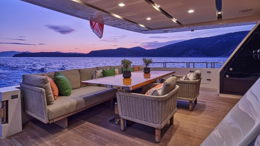 WOMBAT, 32m Sanlorenzo charter yacht - exterior view