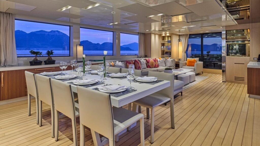 WOMBAT, 32m Sanlorenzo charter yacht - exterior view