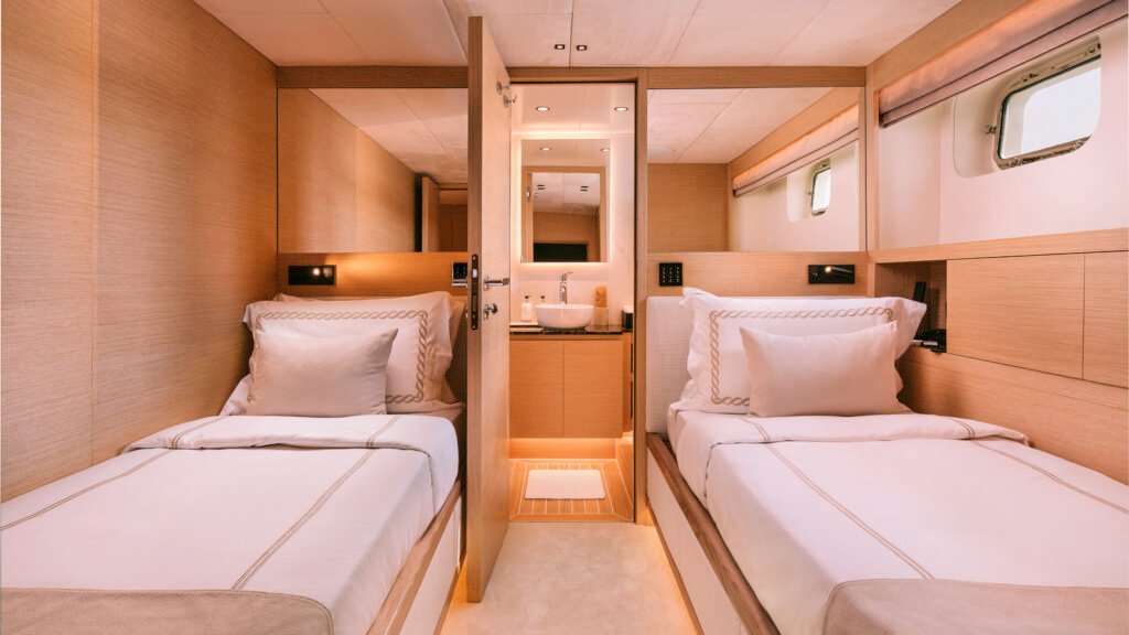 XIPHIAS - twin cabin