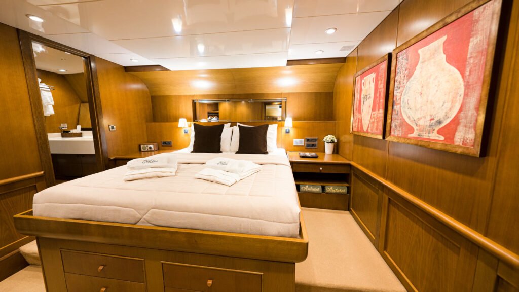 ARKTOS yacht Master Cabin Ensuite View