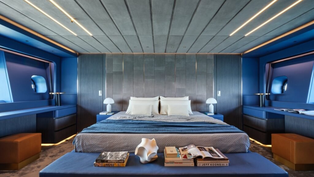 50 SHADES OF PLAY Lower deck master cabin