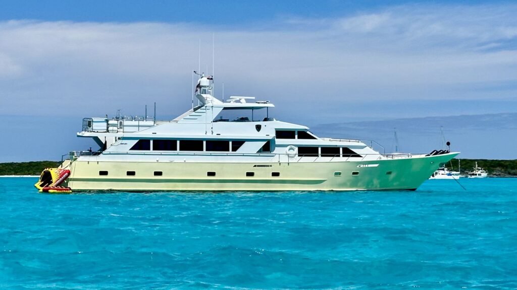 Amalfi 50,000 Euro charter yacht aft deck