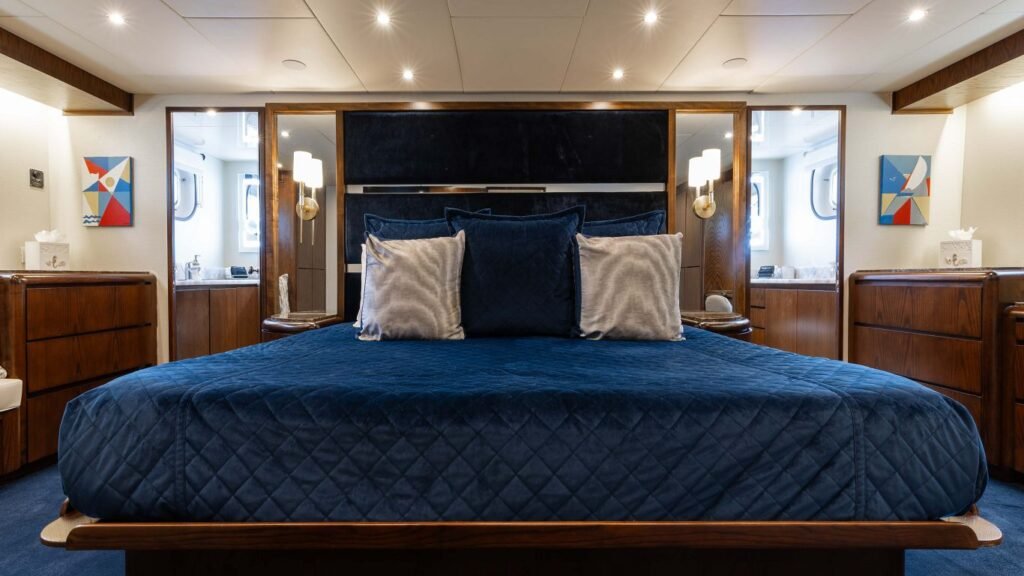 A Place in the Sun Broward motor yacht 19