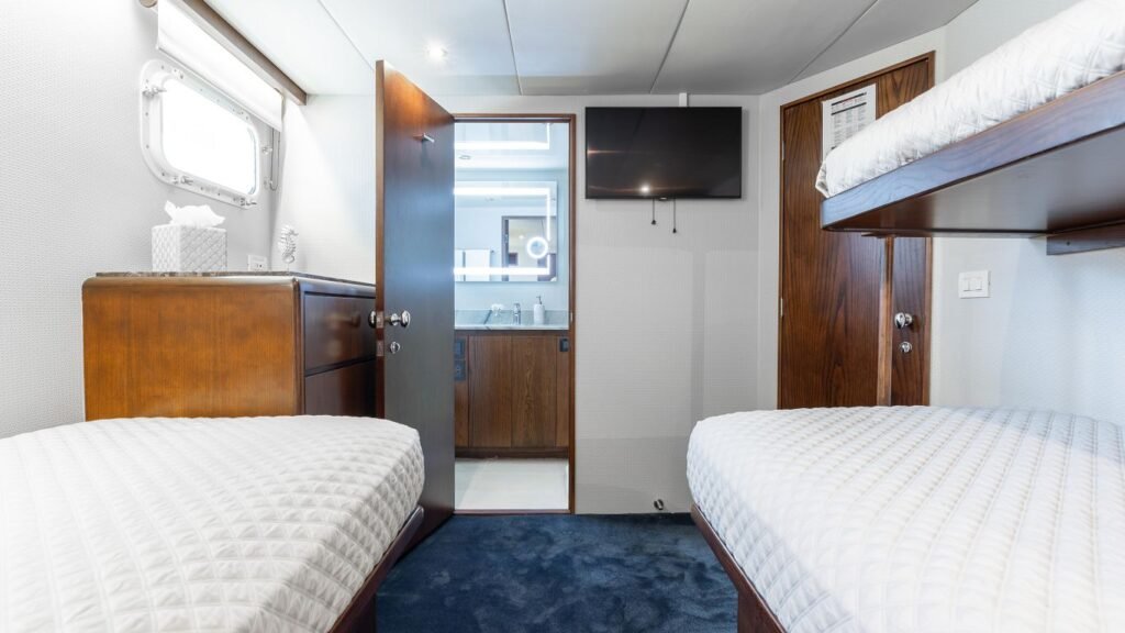 A Place in the Sun Broward motor yacht 27