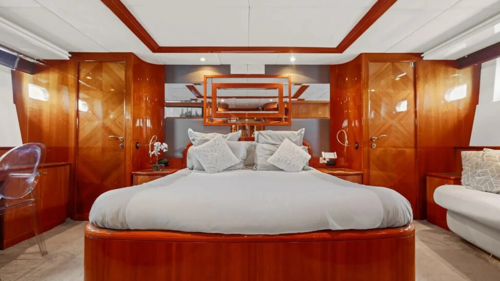 ACCAMA DELTA - Master cabin