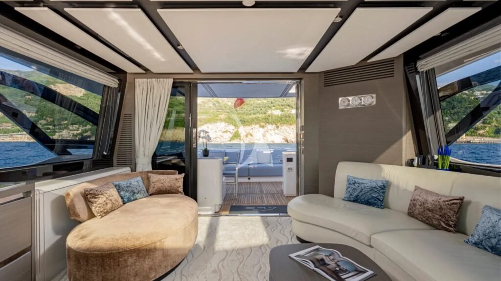 ALE yacht charter photo