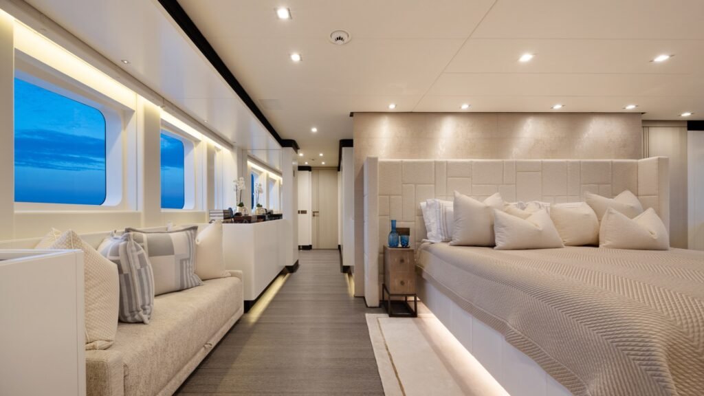 Altair - Heesen 50m charter yacht - image 25