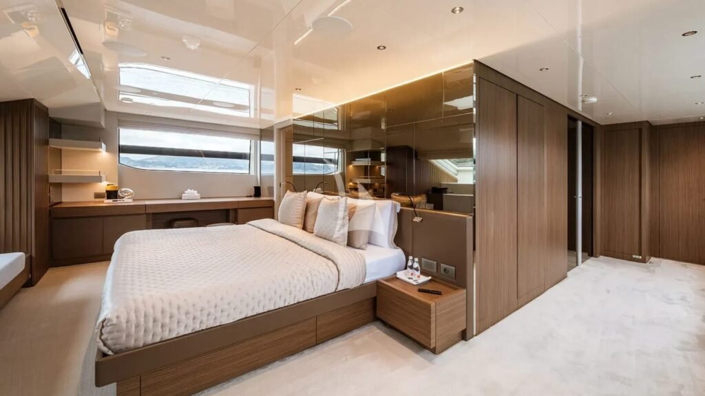 ARESYA Master stateroom