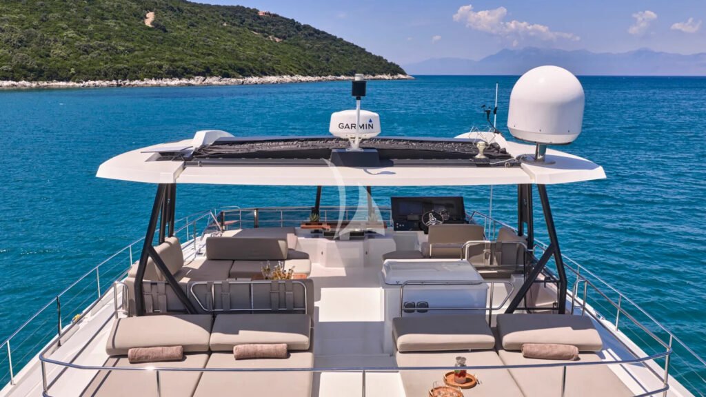 Ariva - Flybridge lounge