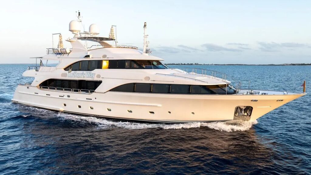 Meganissi charter yacht, sun deck and stern