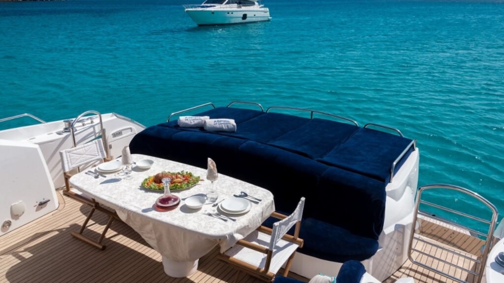 Aspire of London Aft deck