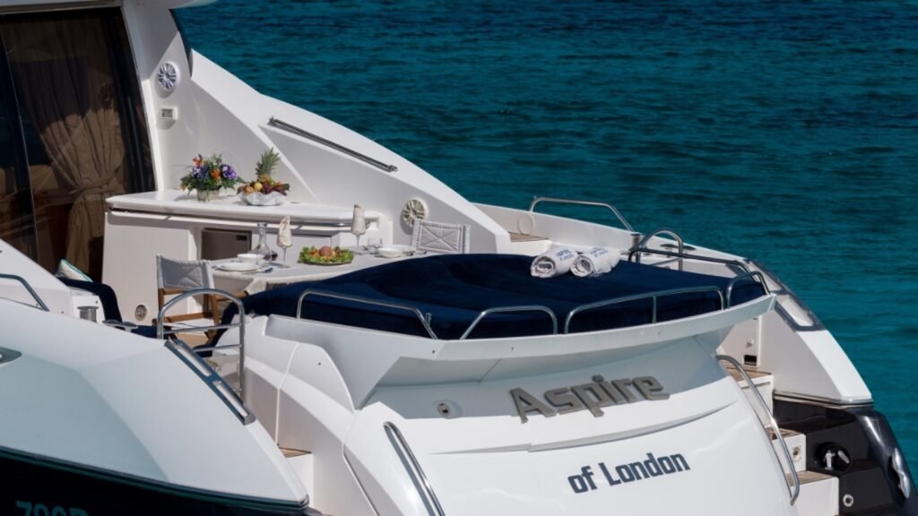 Aspire of London Foredeck sun pad