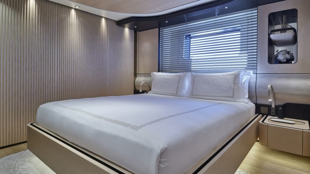 Awandra - Baglietto 52m charter yacht - image 28