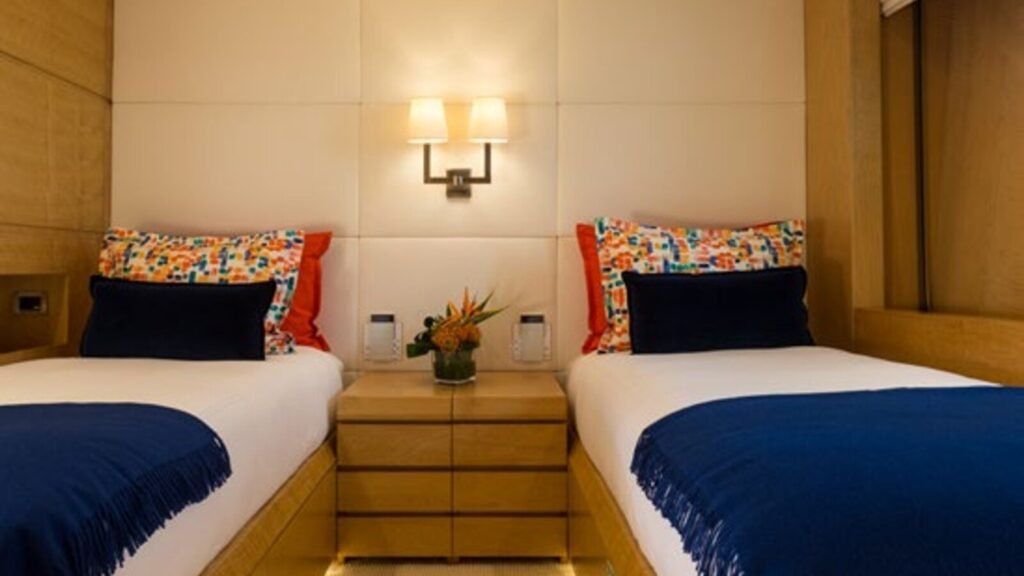 BACA Lower deck twin cabin with pullman