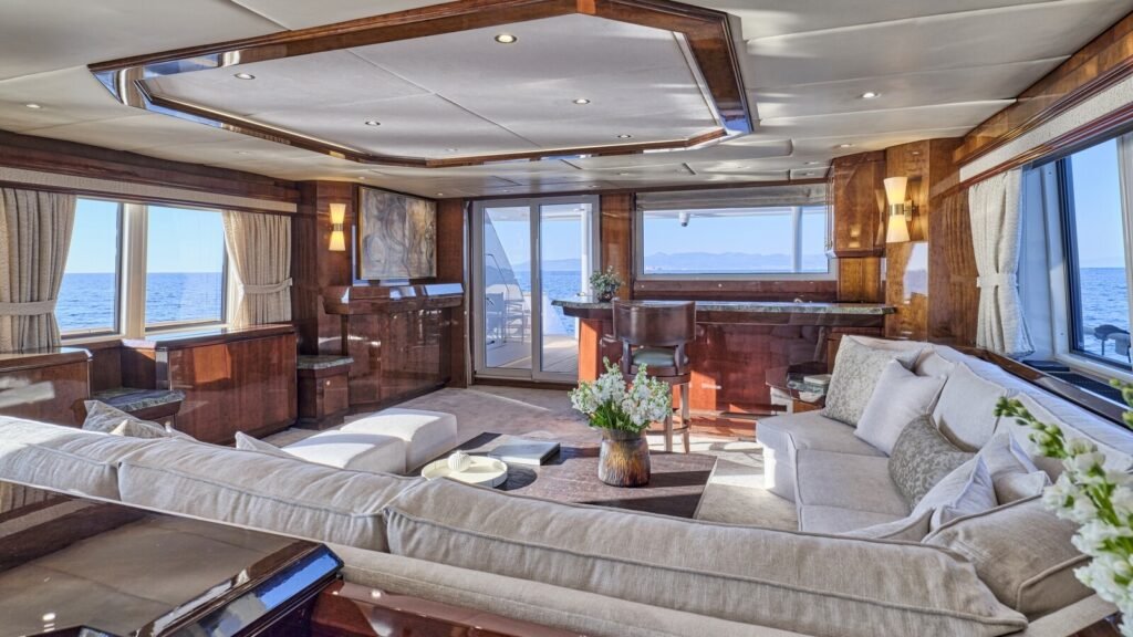 BLUE SYMPHONIE luxury charter yacht