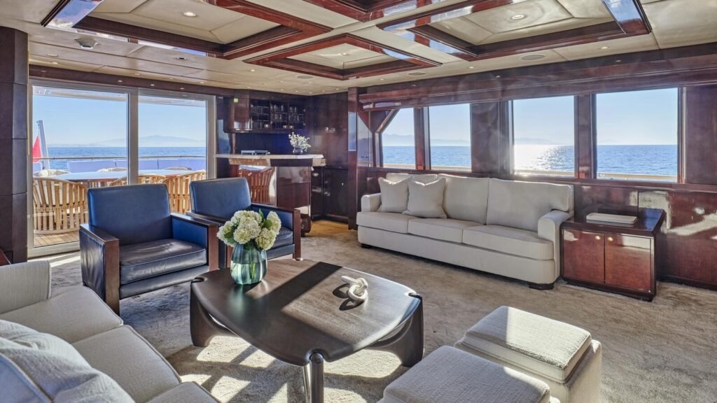 BLUE SYMPHONIE luxury charter yacht