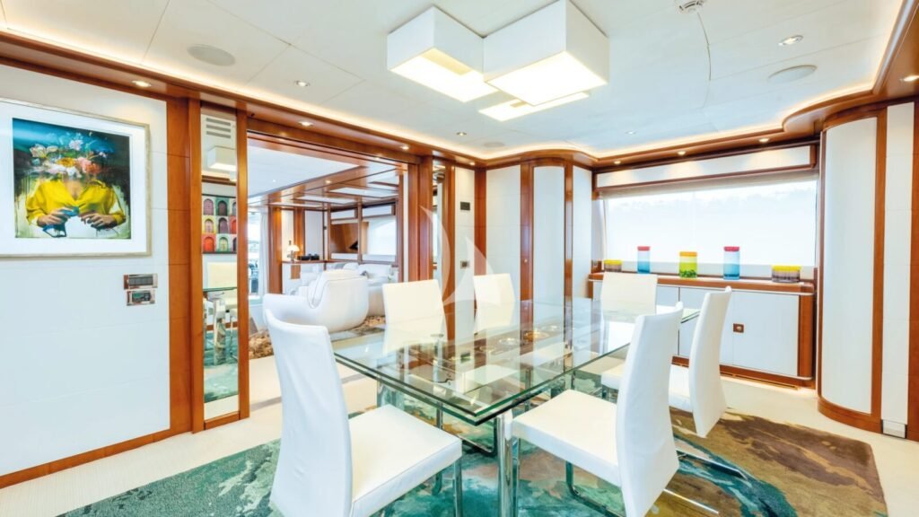 BUNKER Formal dining