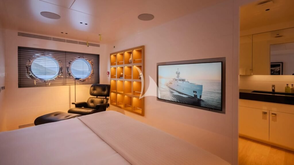 CARMEN VIP stateroom
