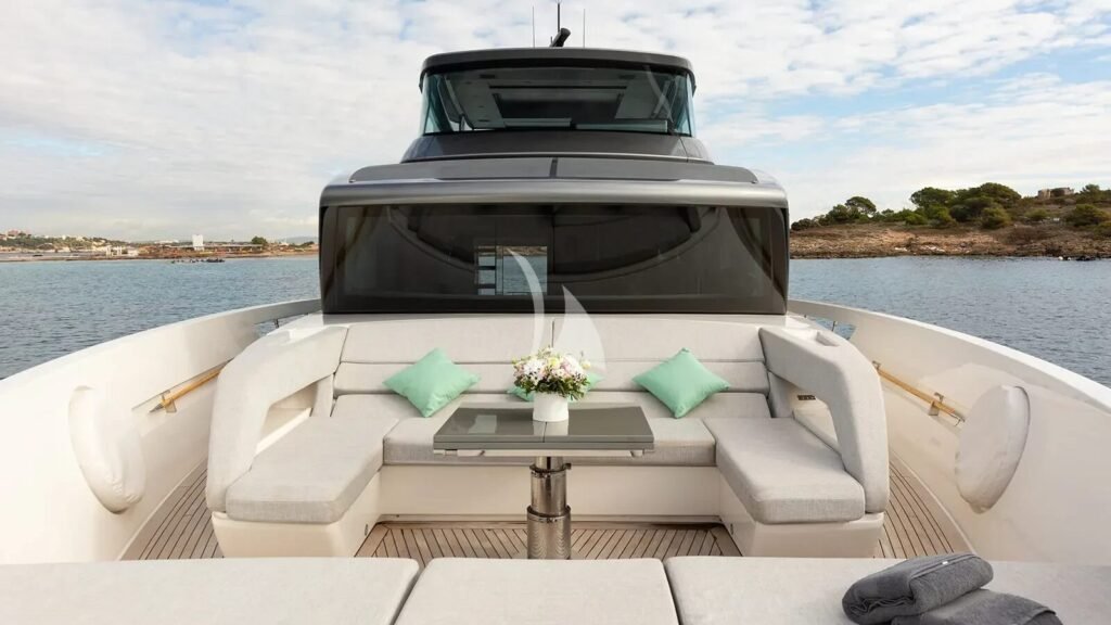 CLOUD IX yacht charter photo