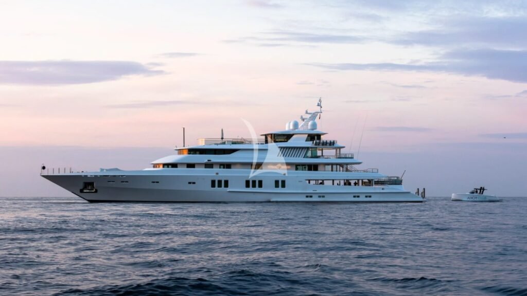 CORAL OCEAN On passage
