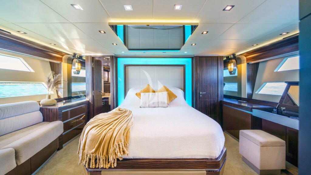 DALIA - master cabin