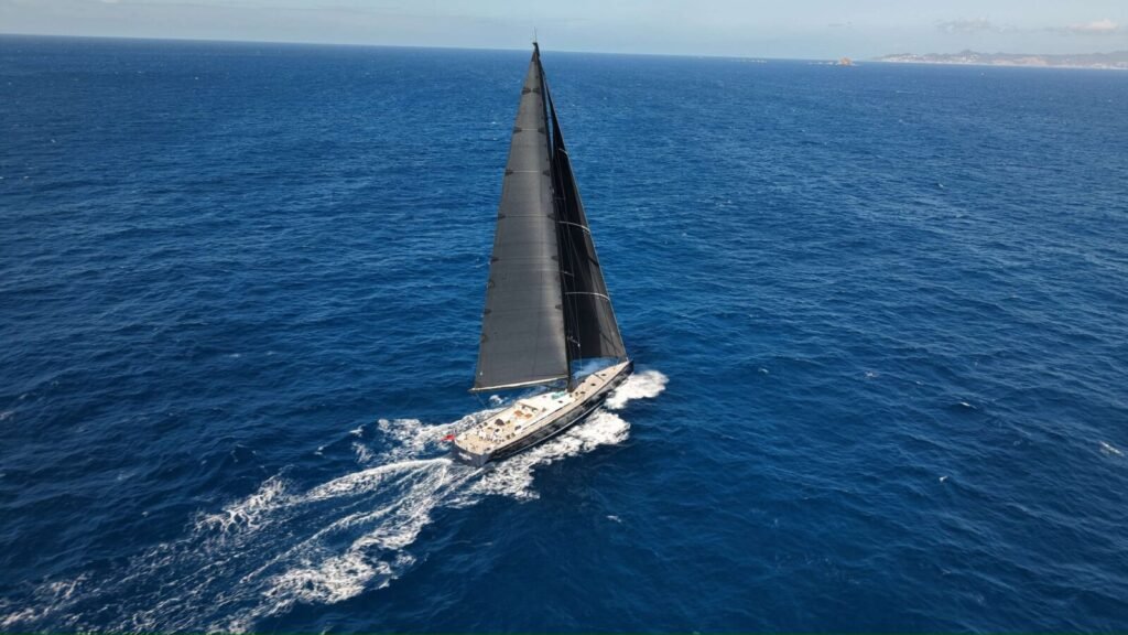 Cuba sailing yacht charter, exterior profile at anchor