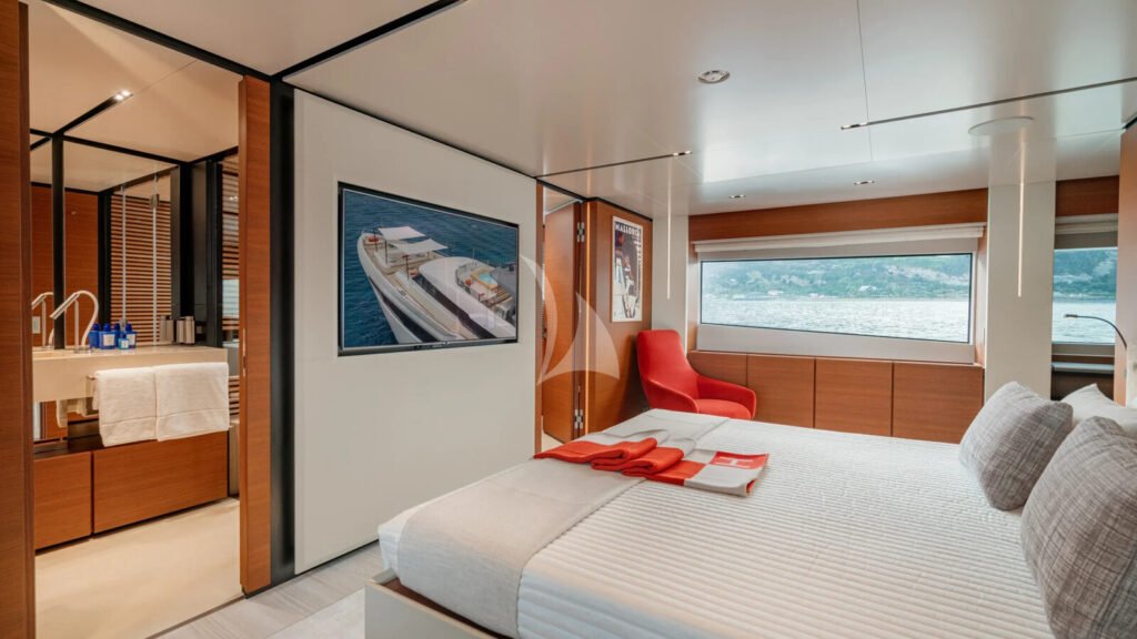 DIANA II - Master cabin