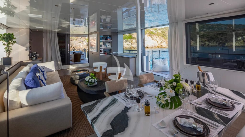 DINAIA - Salon and dining