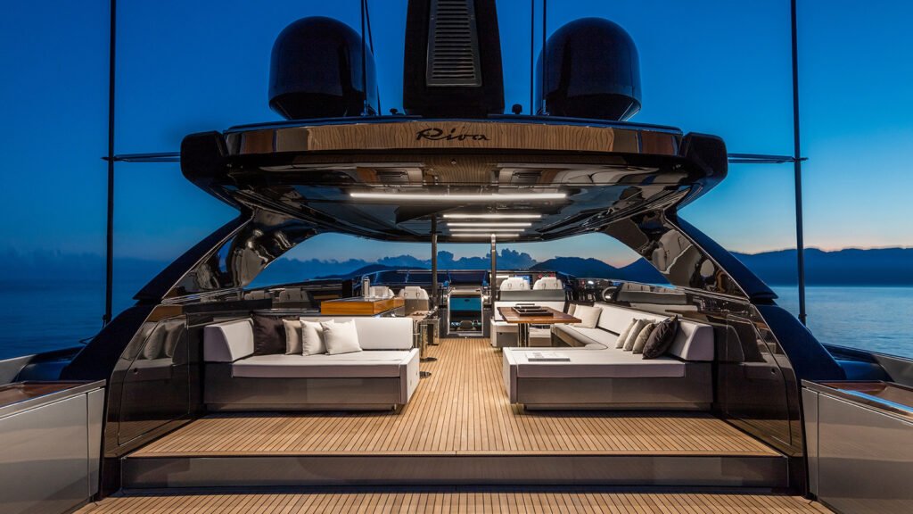 DON'T WORRY yacht for charter