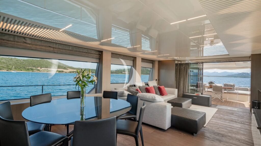E3 yacht charter photo