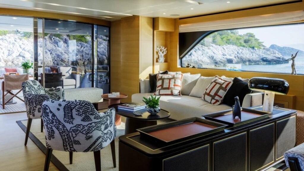 ELYSIUM yacht charter photo