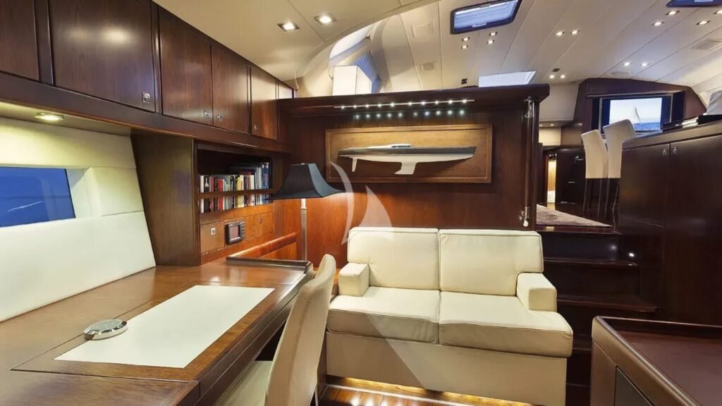 FARANDWIDE Southern Wind SW100 VIP cabin