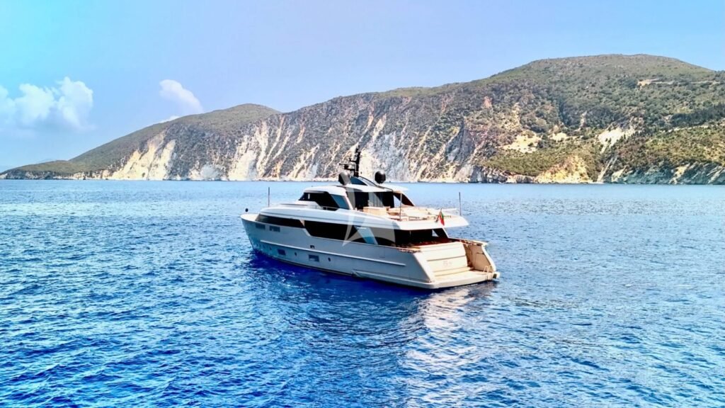 FLORI Profile at anchor