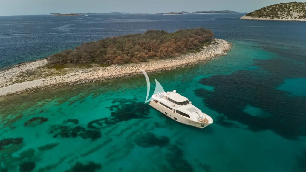 FRIEND'S BOAT - anchored in a turquoise Adriatic cove