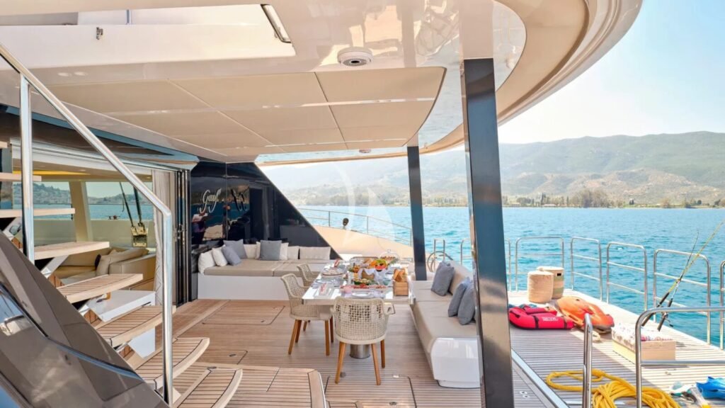 GENNY yacht charter photo
